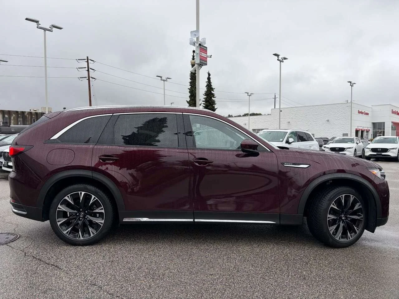 Used 2024 Artisan Red Crystal Metallic Mazda GT Save at the pump with a PHEV! Top of the line GT model. Check it out image 6