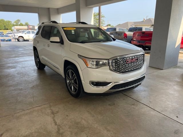 Used 2019 White GMC Denali image 4