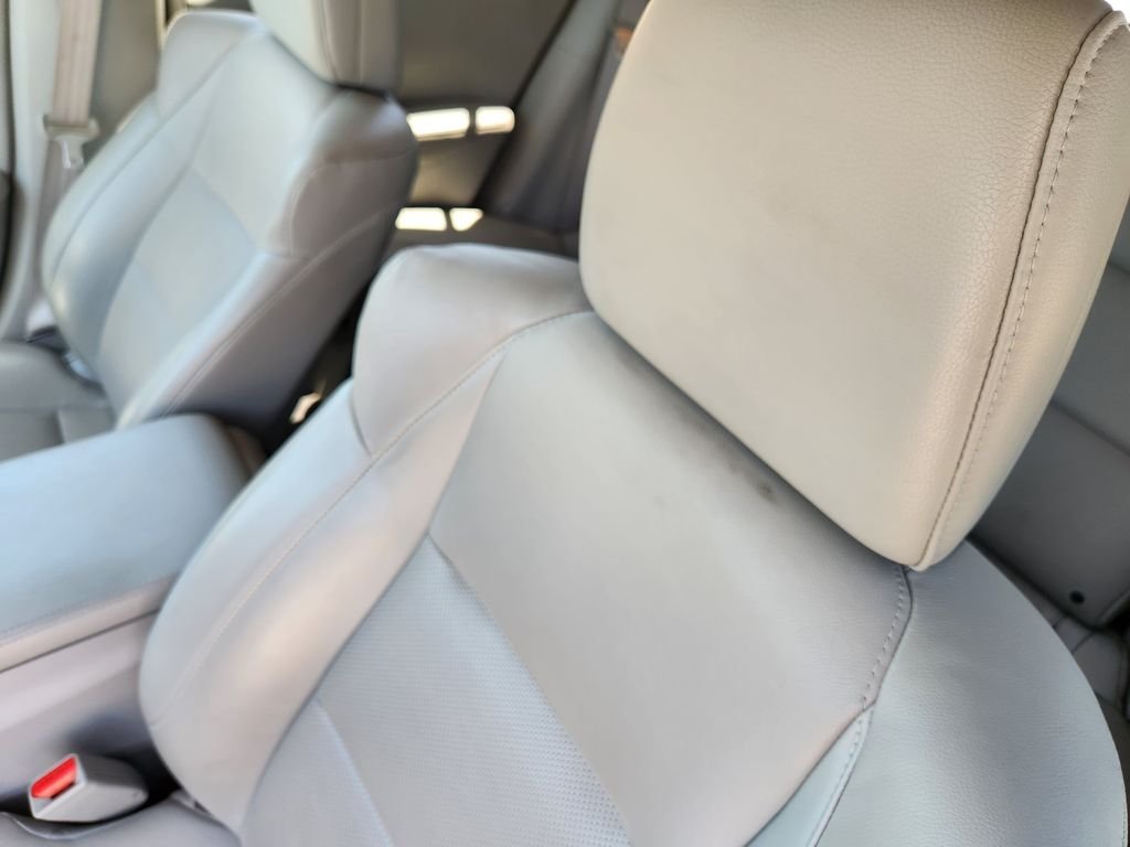 Used 2017 Fathom Blue Pearl Acura w/Technology Pkg image 26
