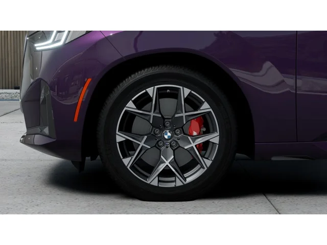 New 2026 Daytona Violet Metallic BMW  image 7