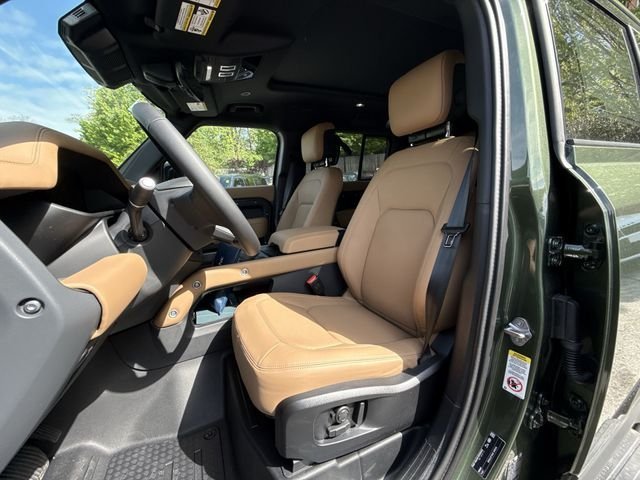 New 2026 Woolstone Green LAND ROVER S image 10