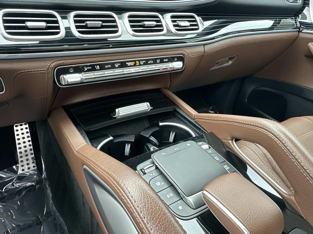 Certified Used 2024  Mercedes-Benz GLS 450 image 24