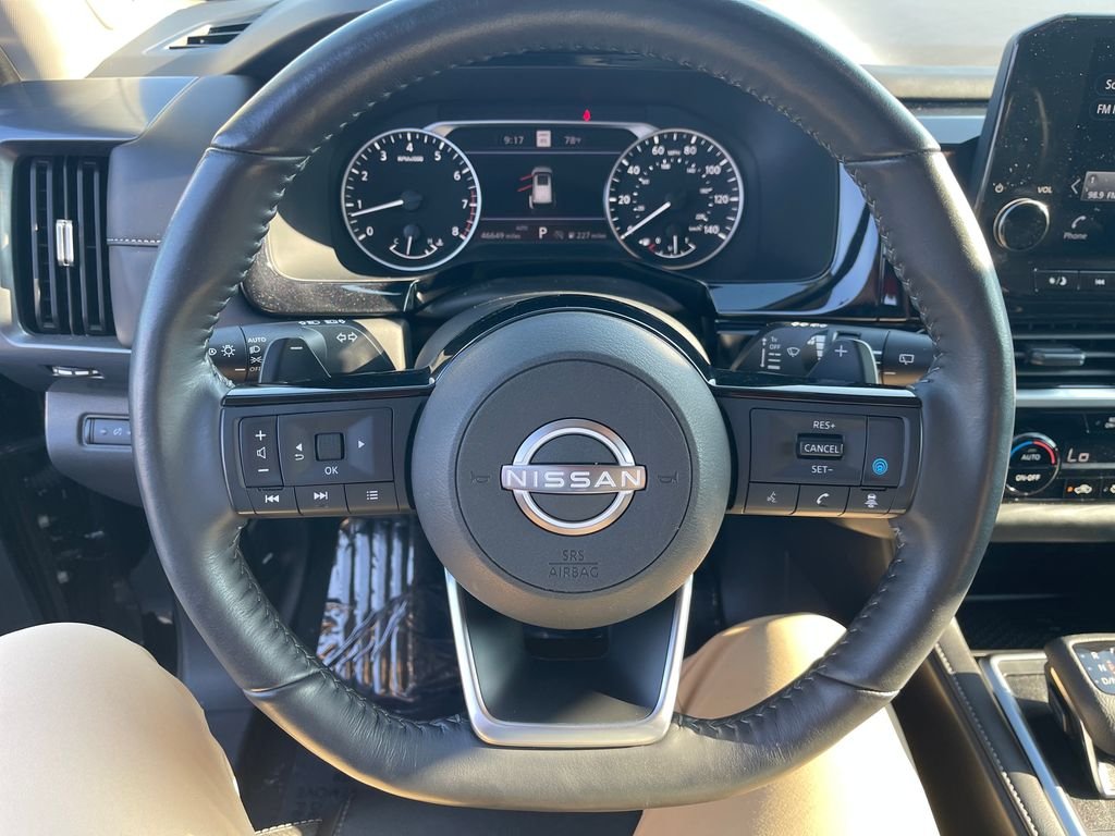 Used 2024 Black Nissan SL image 17