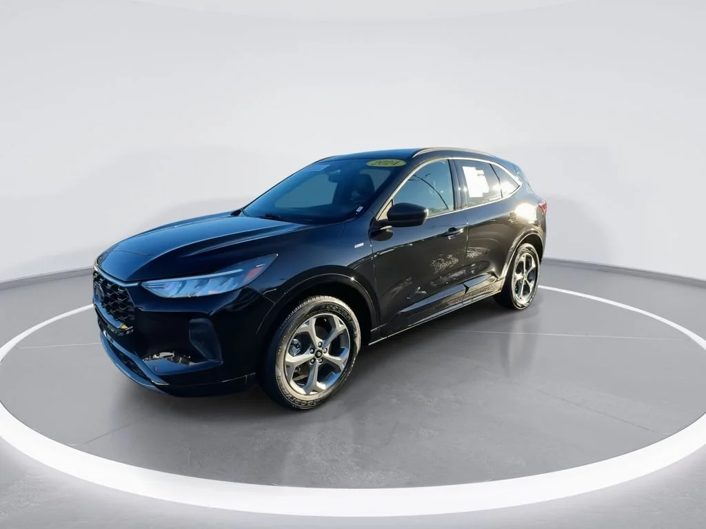 Used 2024 Black Ford ST-Line image 4