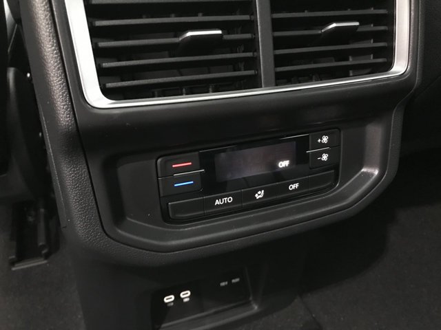 2026 Volkswagen Atlas SE w/Tech - Photo 27