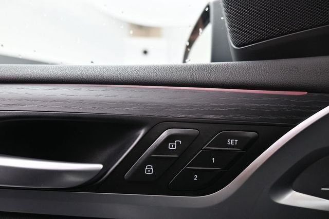 Used 2024 White BMW sDrive30i image 16