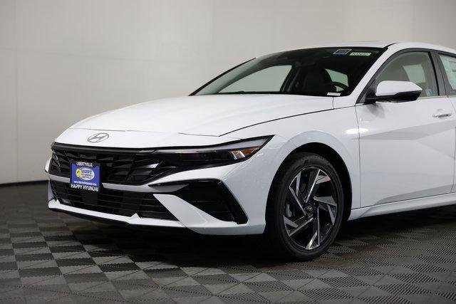2025 Hyundai Elantra Limited - Photo 57