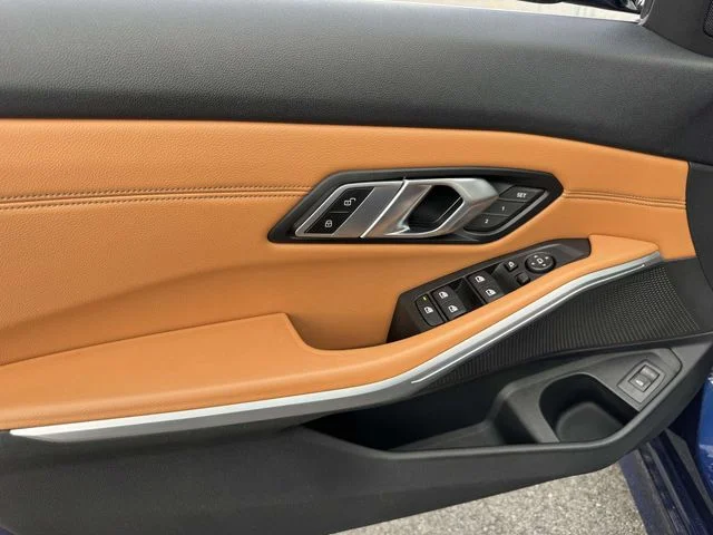 Used 2019 Blue BMW 330i xDrive image 23