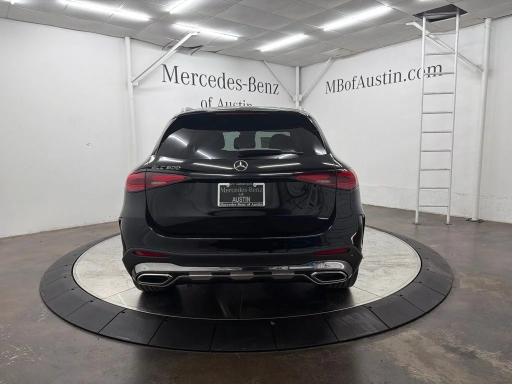New 2026 Black Mercedes-Benz GLC 300 image 6