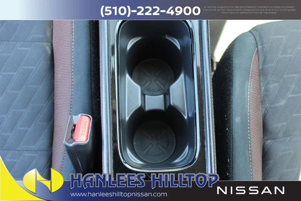 Used 2024 Orange Nissan SR image 17