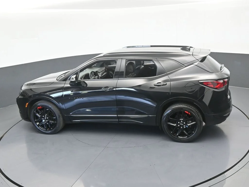 Used 2020 Black Chevrolet RS image 64