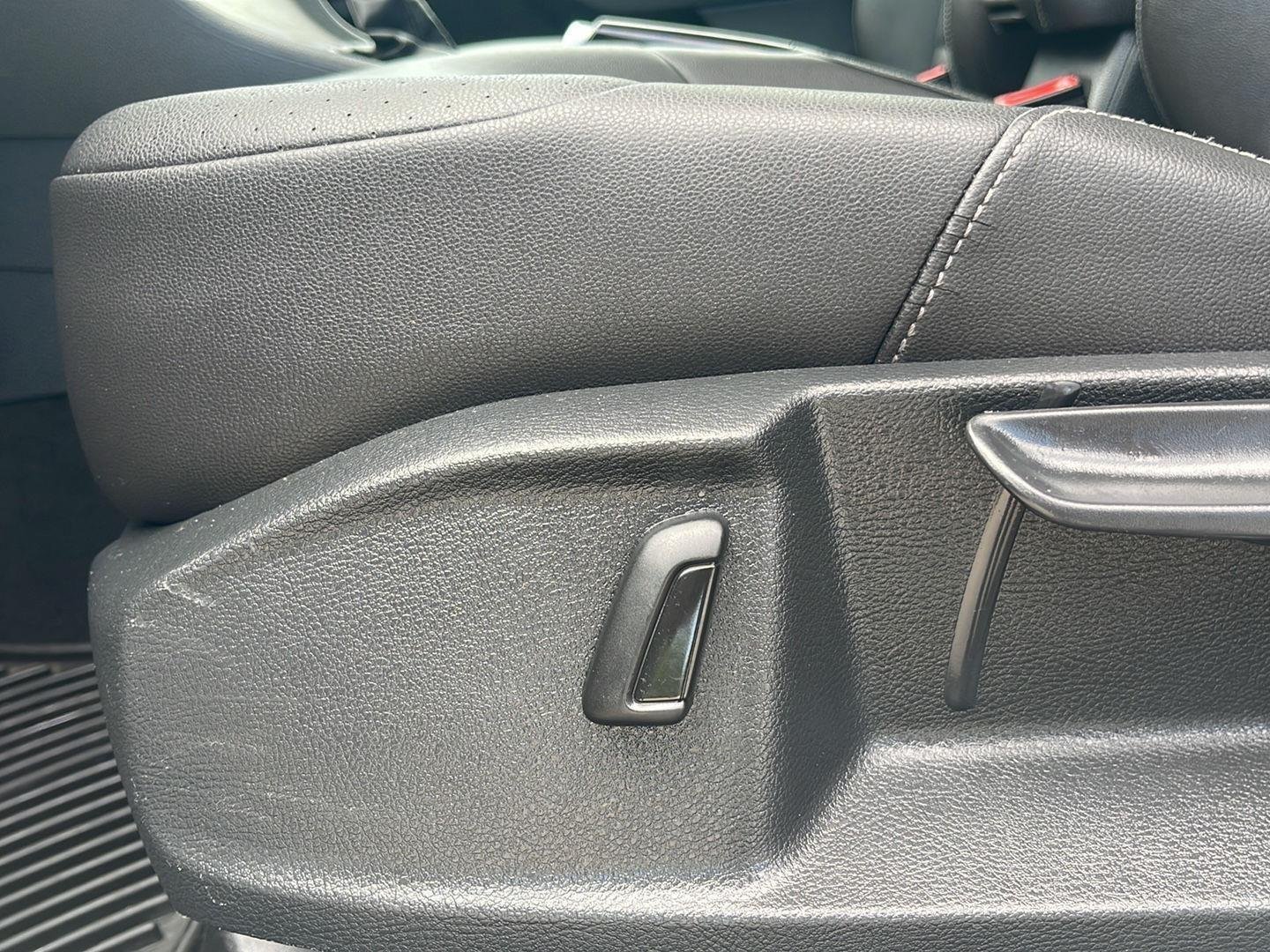 2015 Volkswagen Golf SportWagen TDI SE - Photo 17