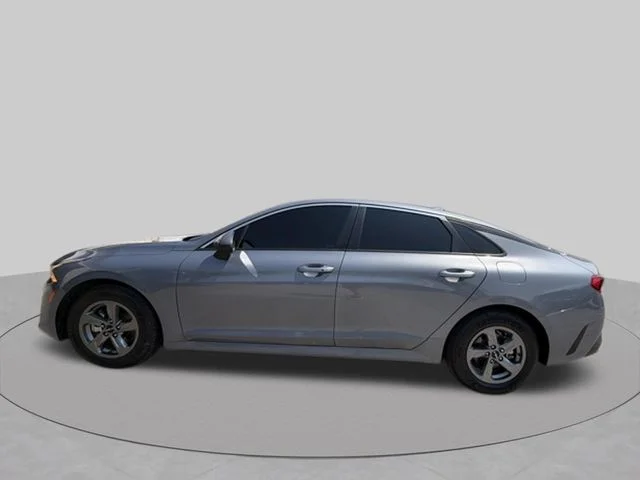 Used 2023 Silver Kia LXS image 6