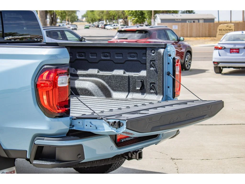 New 2026 GLACIER METALLIC GMC 4WD Denali image 10