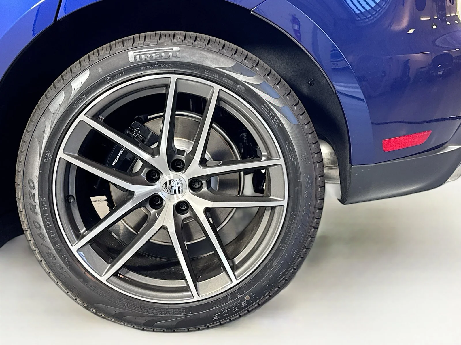 2026 Porsche Macan S - Photo 24