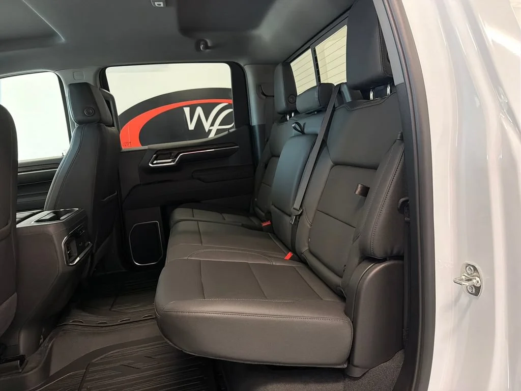 New 2026 Glacier White Tricoat GMC SLT image 9