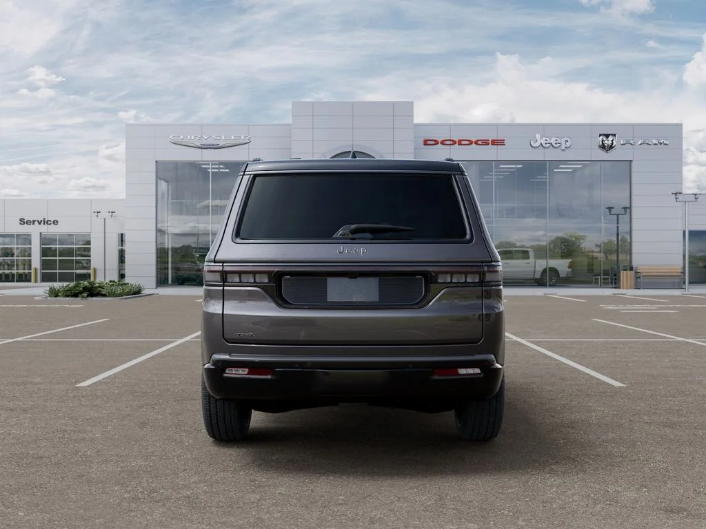New 2026 Baltic-Gray Metallic Clear-Coat Exterior Paint Jeep Summit Obsidian image 7
