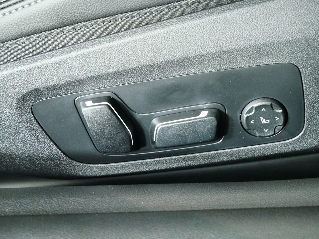 2026 BMW 4 Series 430i - Photo 23
