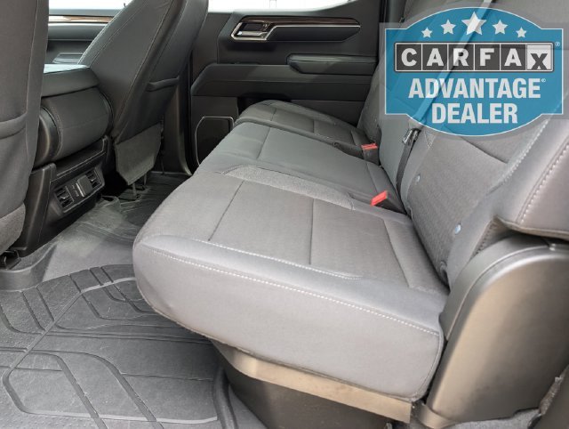 Used 2025 Black Chevrolet RST image 21