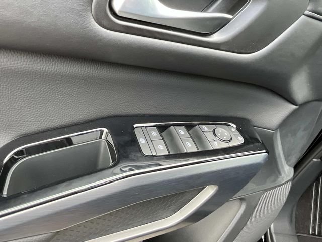 New 2026 Super Black Nissan SL image 23