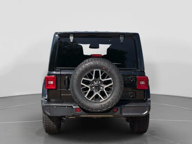 New 2026 Black Clear-Coat Exterior Paint Jeep Sahara image 5