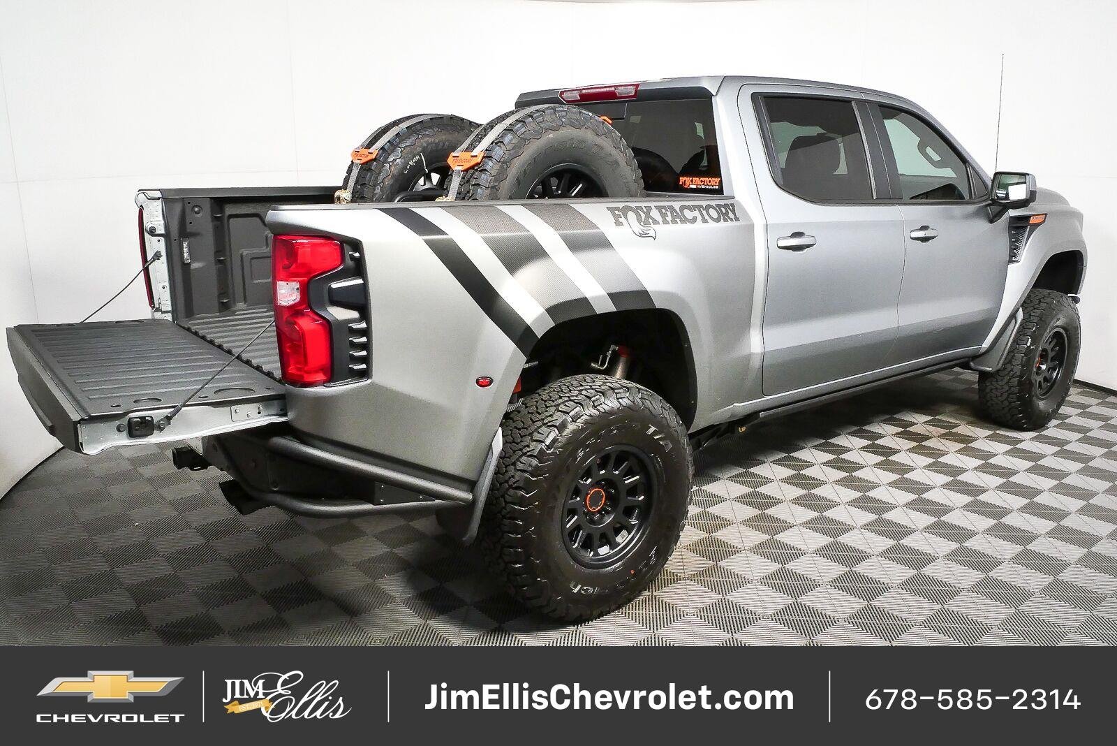 2025 Chevrolet Silverado 1500 RST - Photo 30