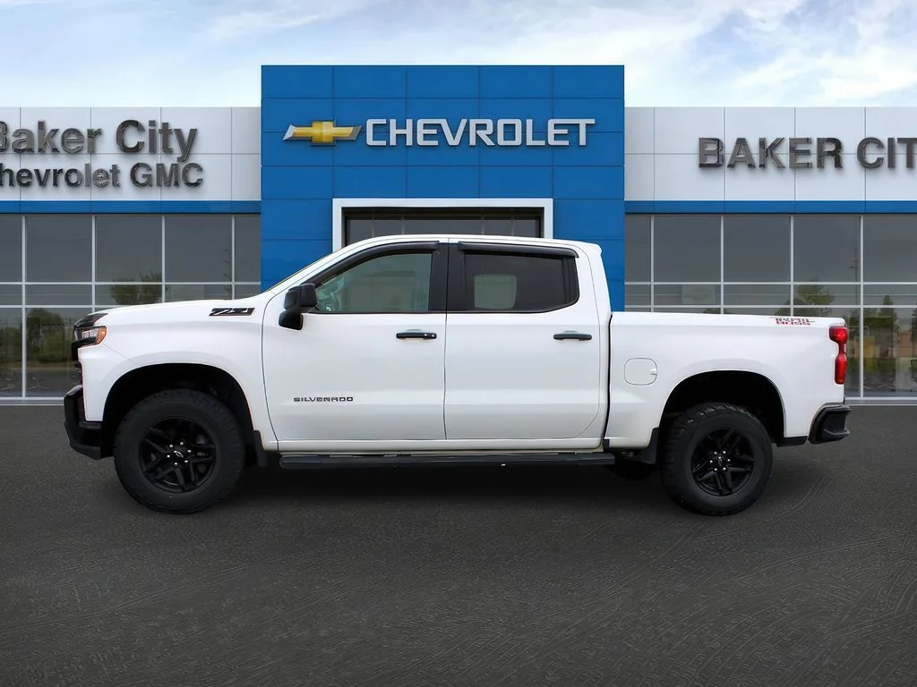Used 2021 Summit White Chevrolet LT Trail Boss image 4