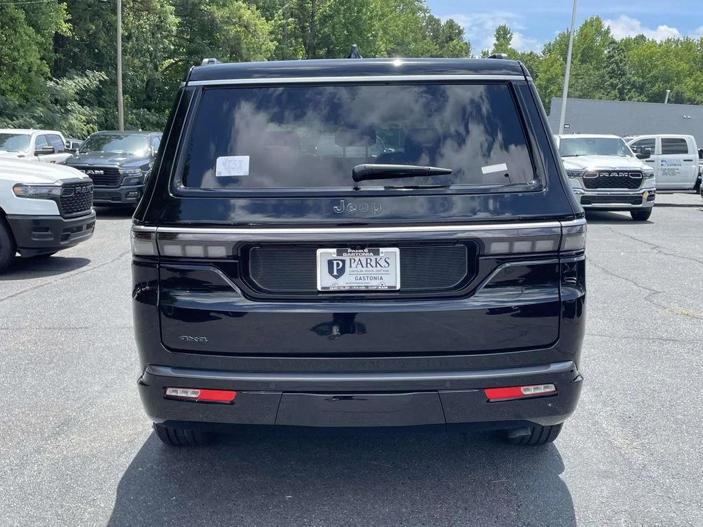 New 2026 High Gloss Black Jeep 85th Anniversary Edition image 7