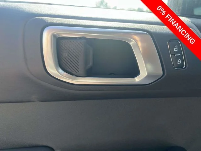 New 2026 Avalanche Gray Ford Outer Banks image 8