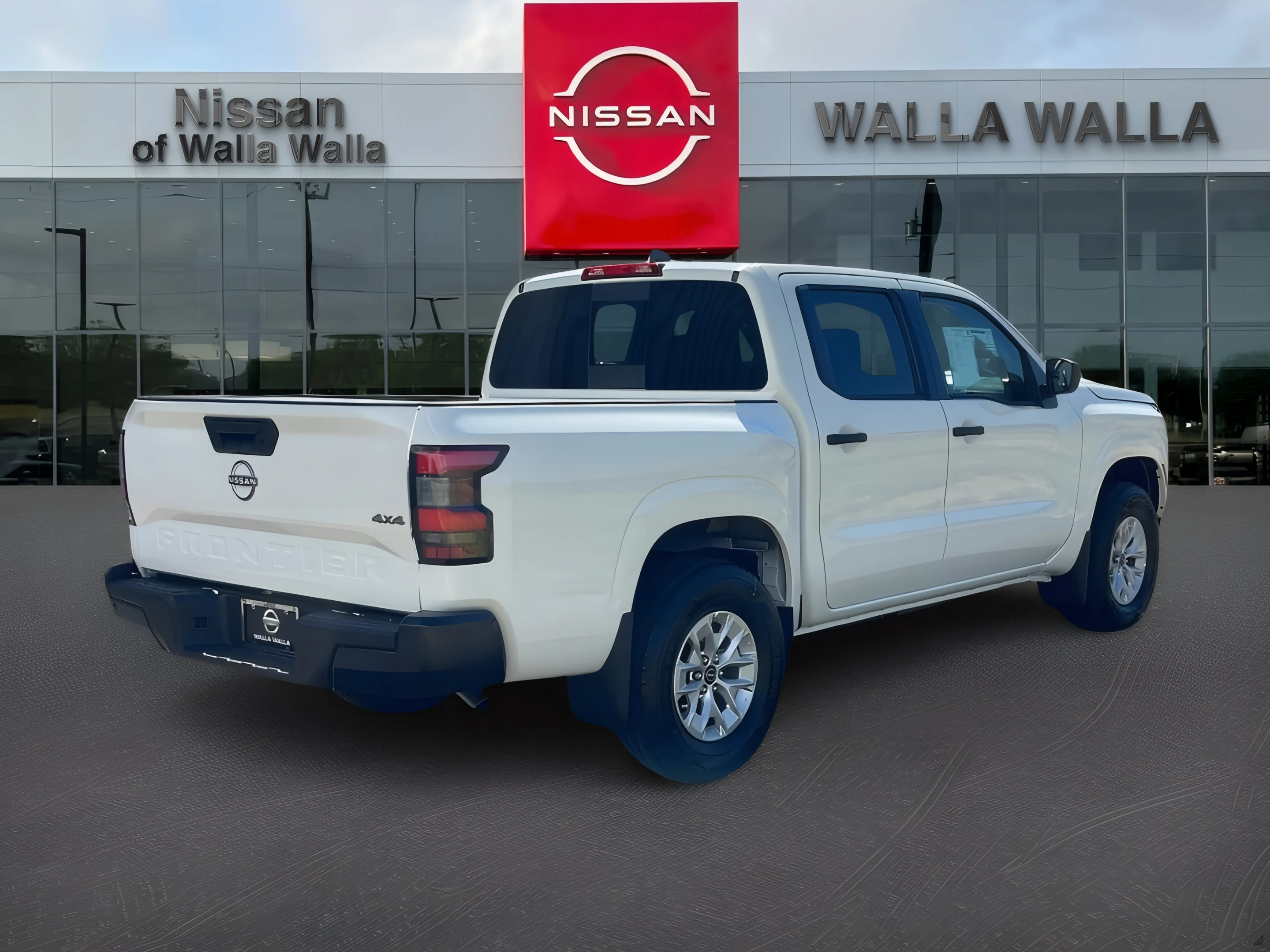 New 2026 Glacier White Nissan Crew Cab S image 7