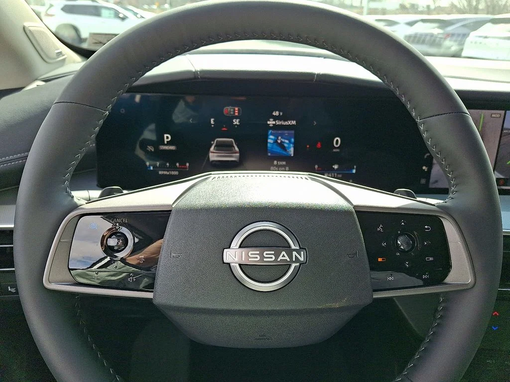 New 2026 White Nissan Platinum image 15