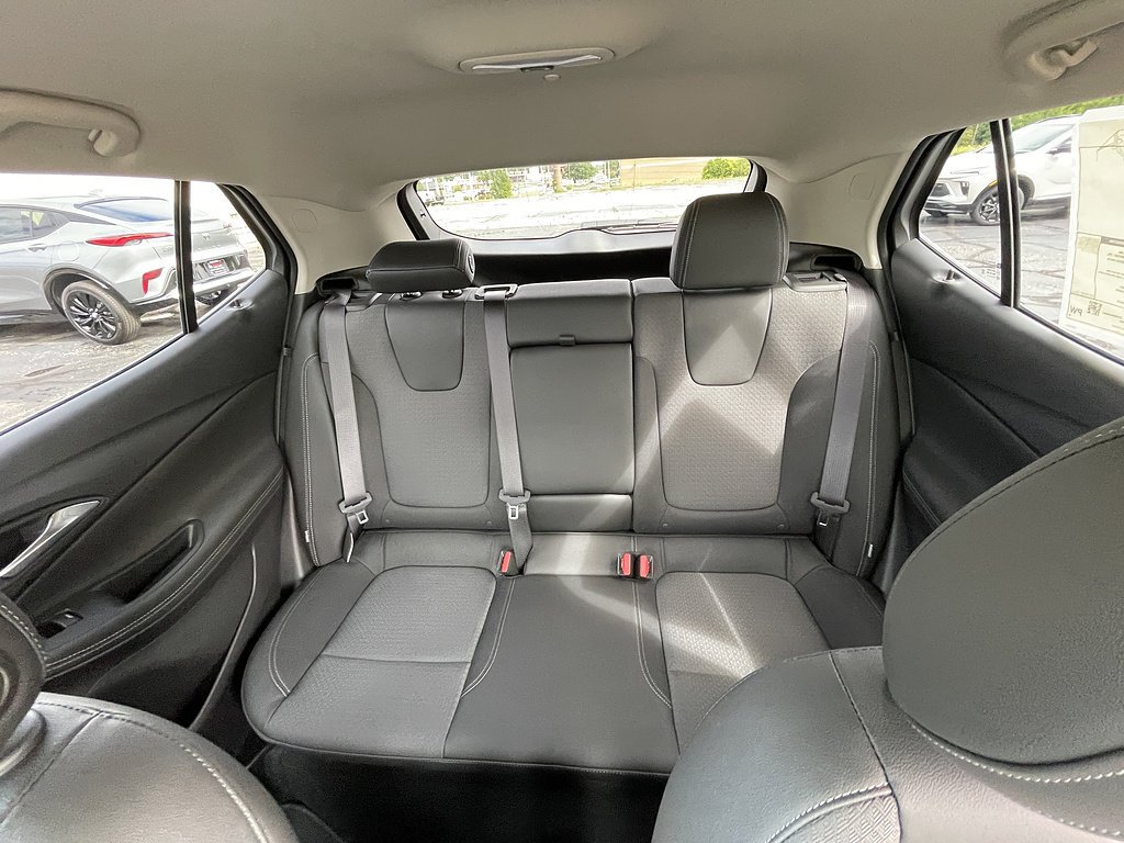 New 2026 Ebony Twilight Metallic Buick Preferred image 15