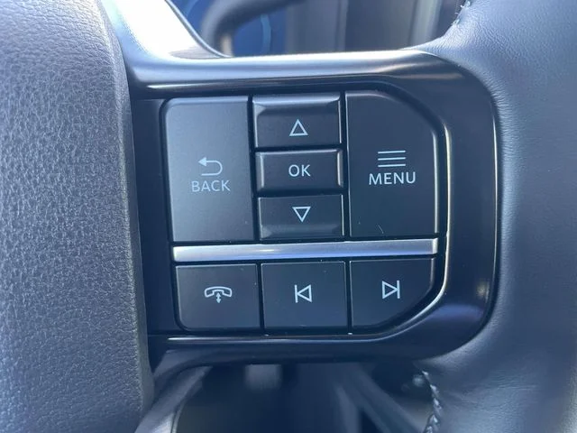 New 2026 Gray Ford Platinum image 11