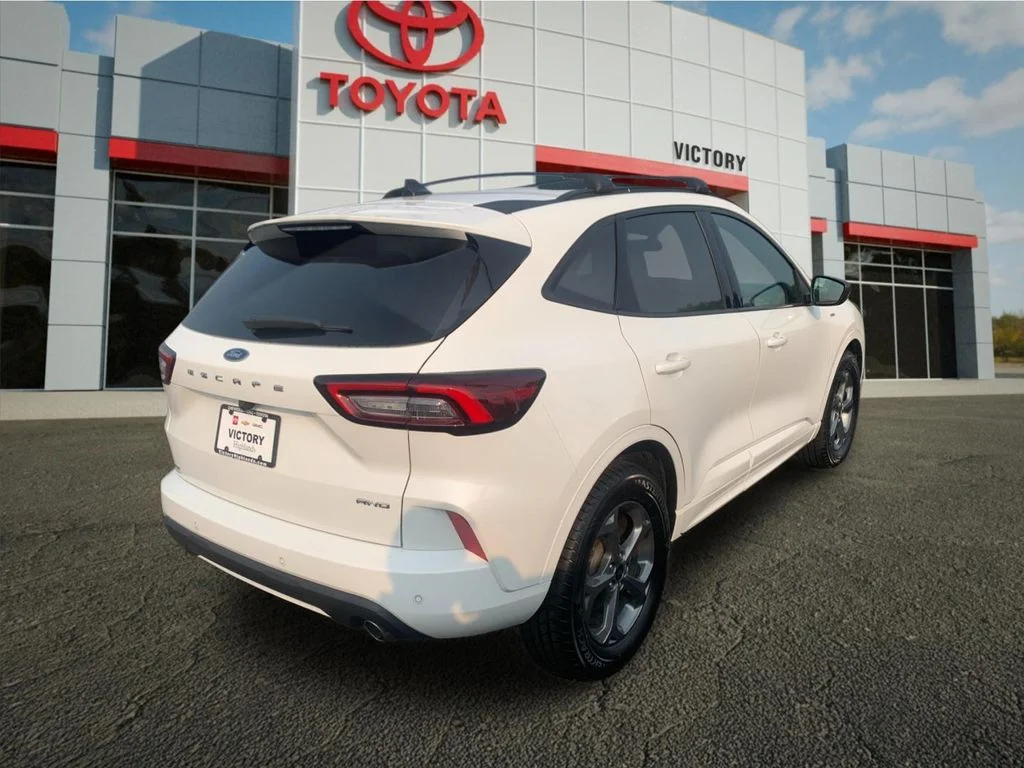 Used 2024 White Ford ST-Line image 3