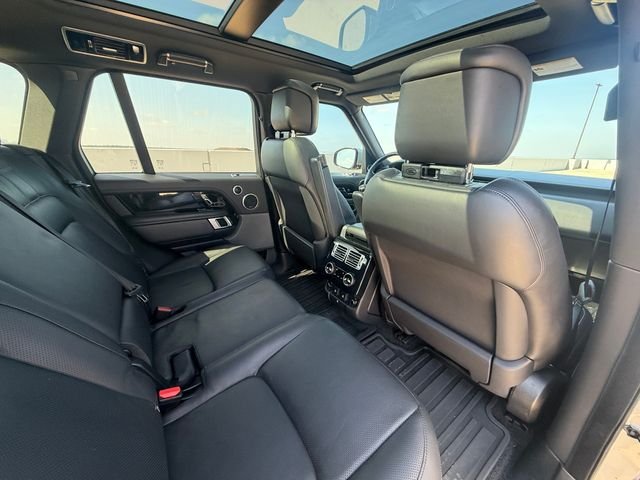 Used 2019 Silver Land Rover 5.0L V8 Supercharged image 17
