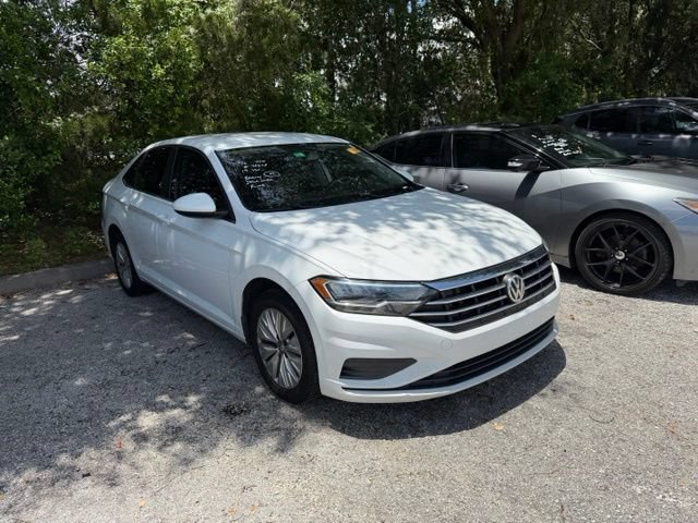 Used 2019 Pure White Volkswagen 1.4T S image 7