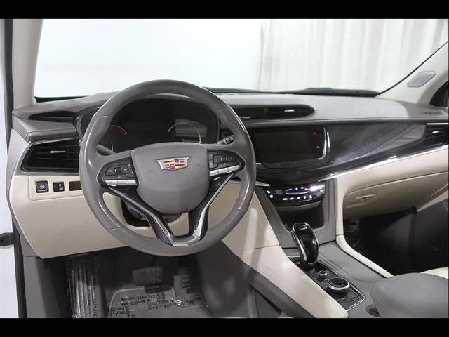 Certified Used 2023 CRYSTAL WHITE TRICOAT Cadillac AWD Premium Luxury image 6
