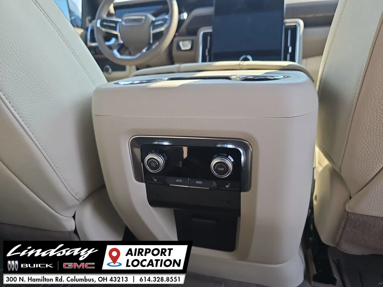 2026 GMC Yukon Denali - Photo 23