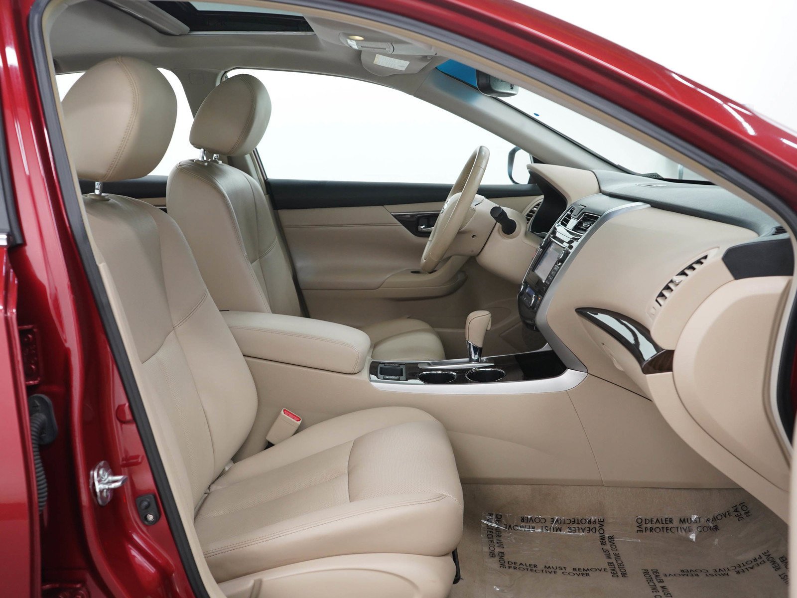 Used 2013 Cayenne Red Metallic Nissan 2.5 SL image 11