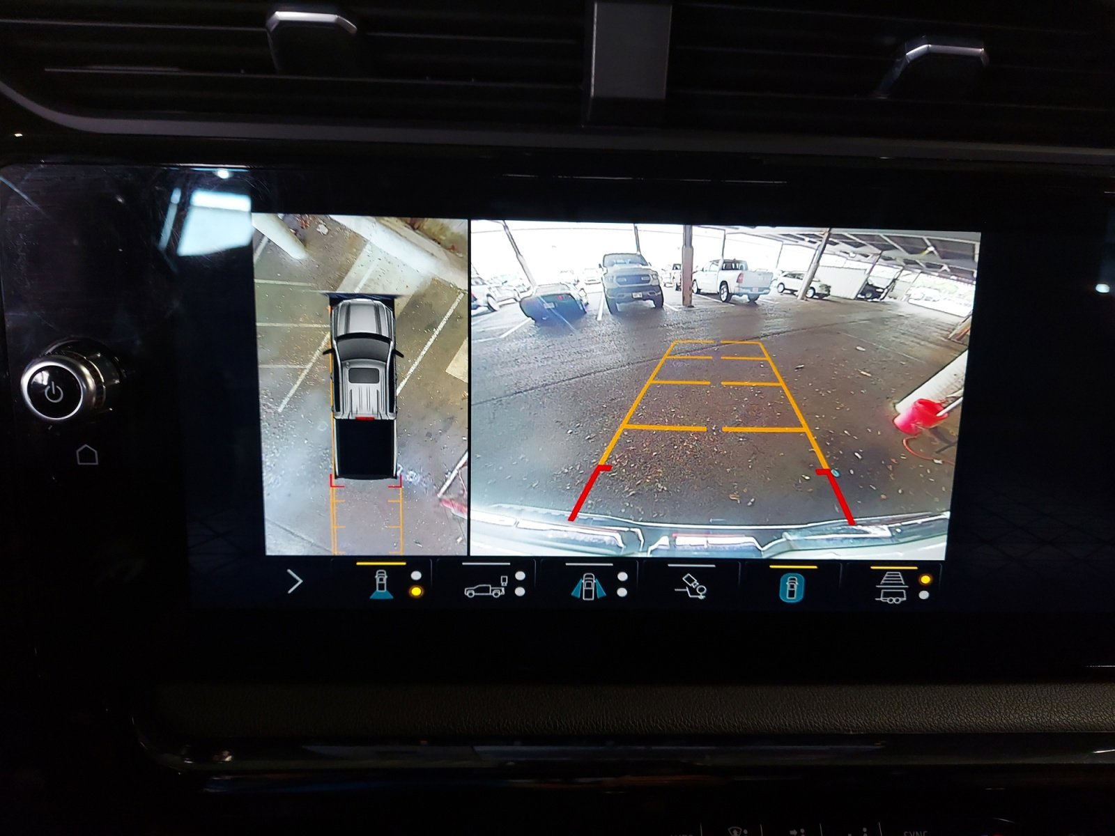 Used 2022 Summit White GMC AT4 image 15