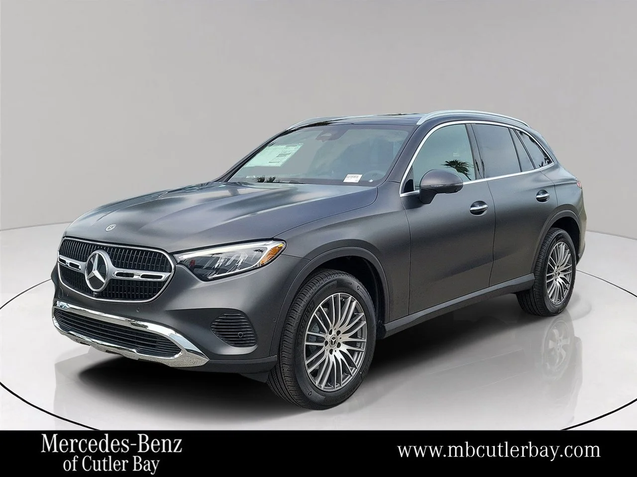 New 2027 MANUFAKTUR exclusive graphite grey magno Mercedes-Benz GLC 300 image 1
