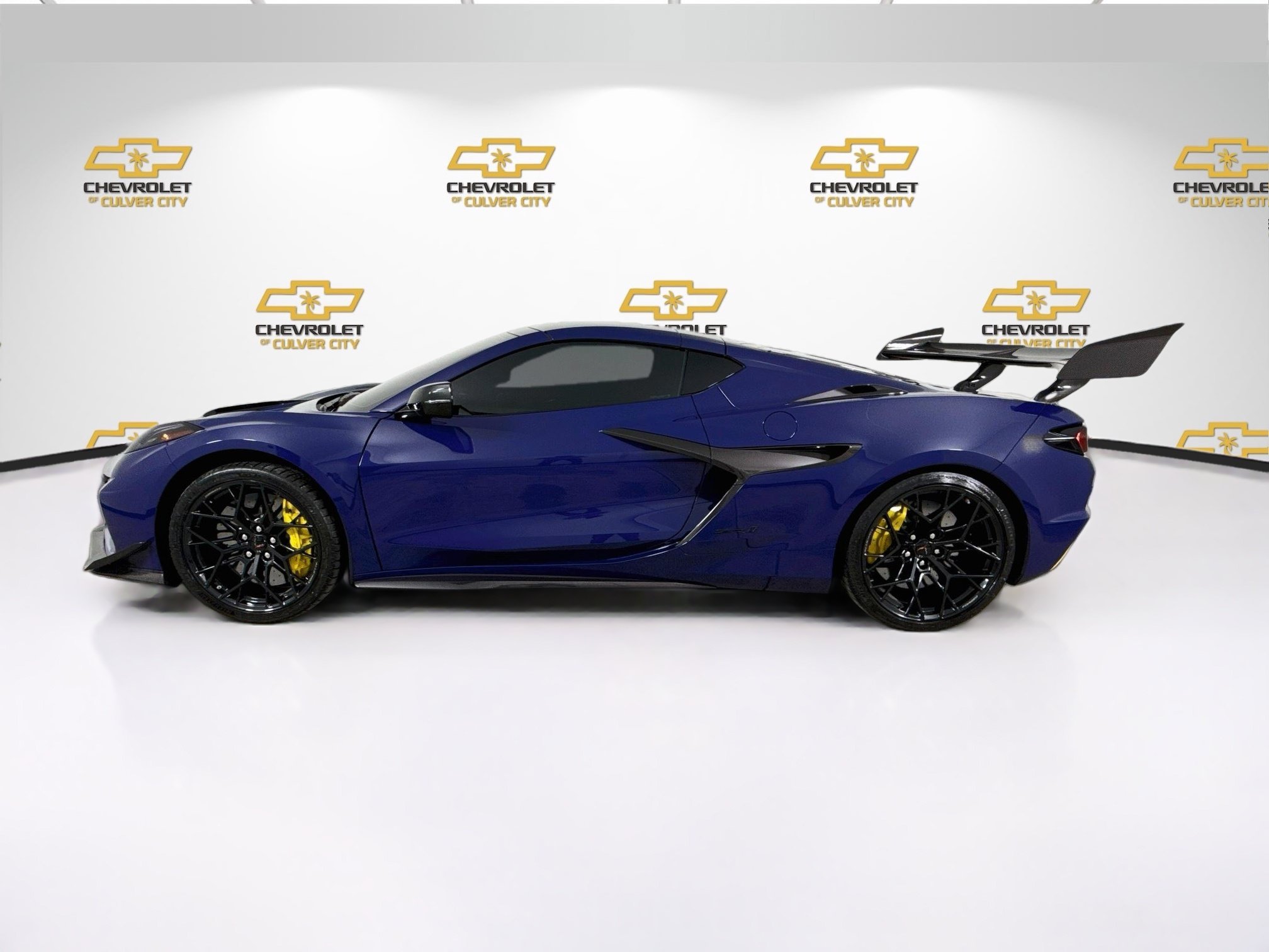 Used 2026 Hysteria Purple Metallic Chevrolet 3LZ image 5