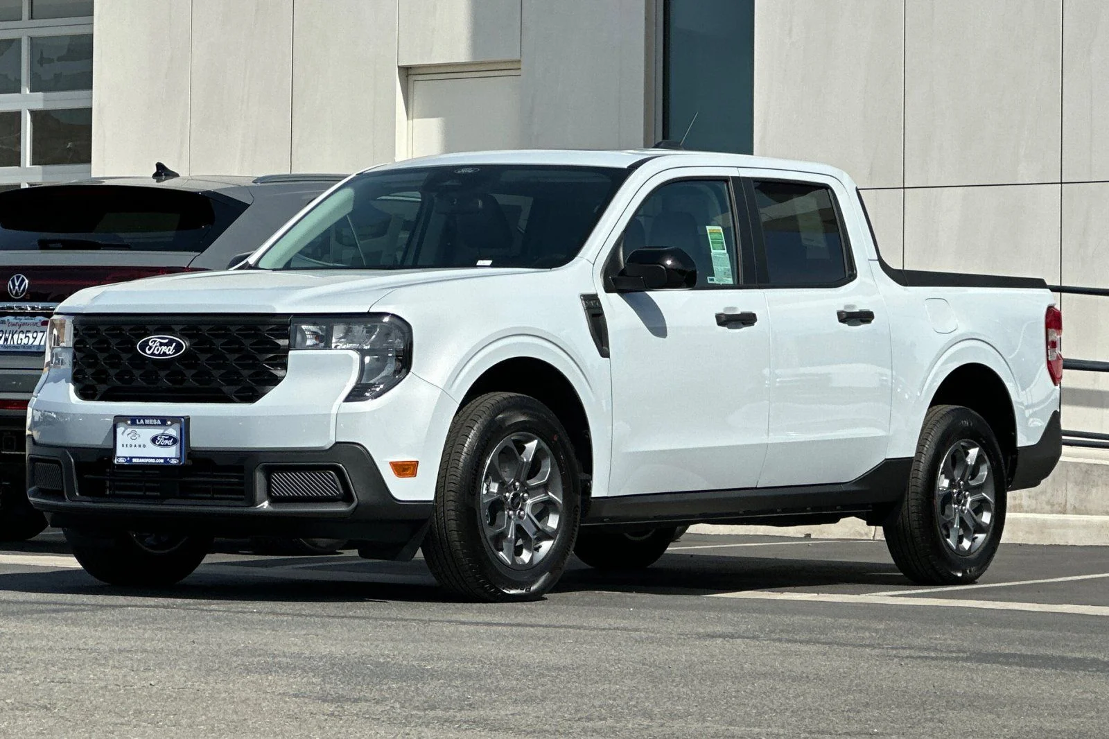 New 2026 Space White Metallic Ford XLT image 7