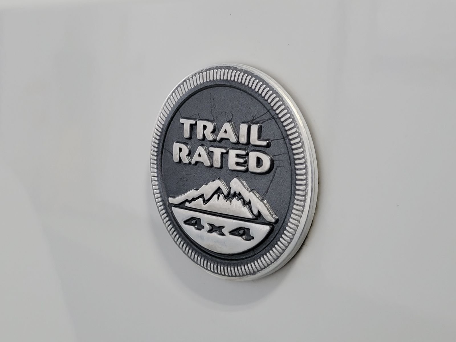 Used 2012 White Jeep Unlimited Sahara image 24