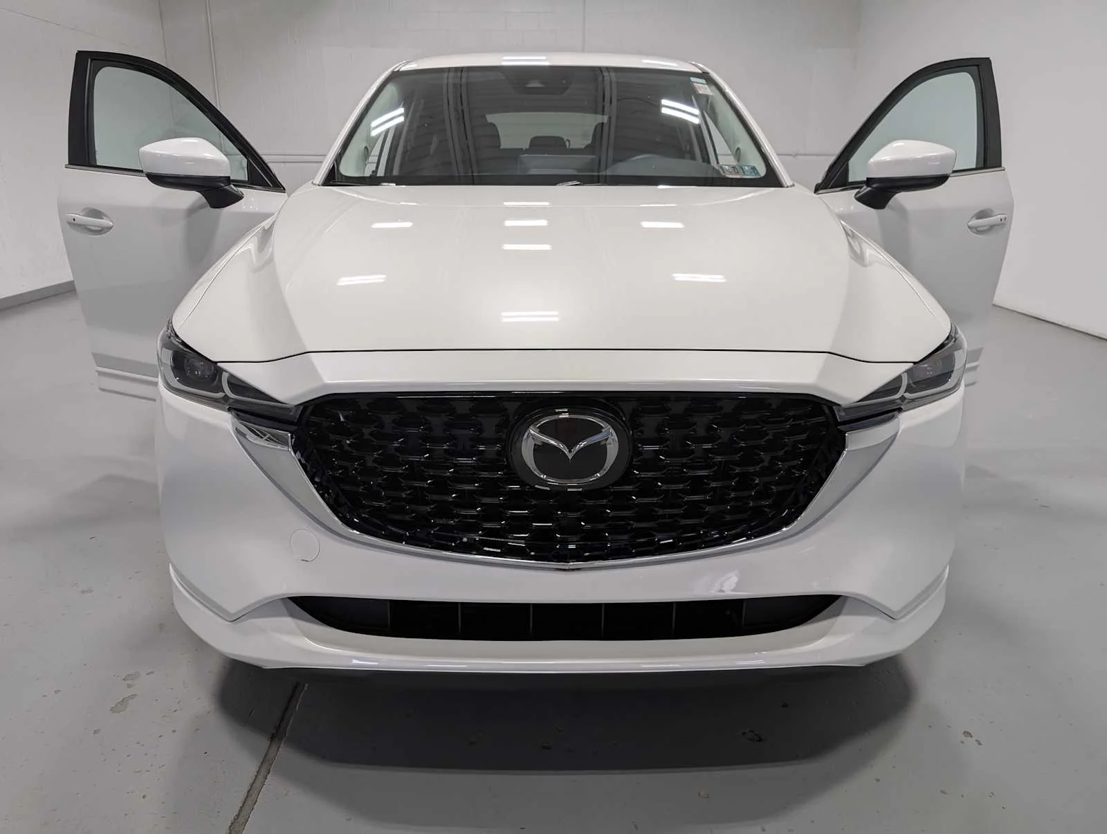 Certified Used 2025 Rhodium White Metallic Mazda 2.5 S Select Package image 15