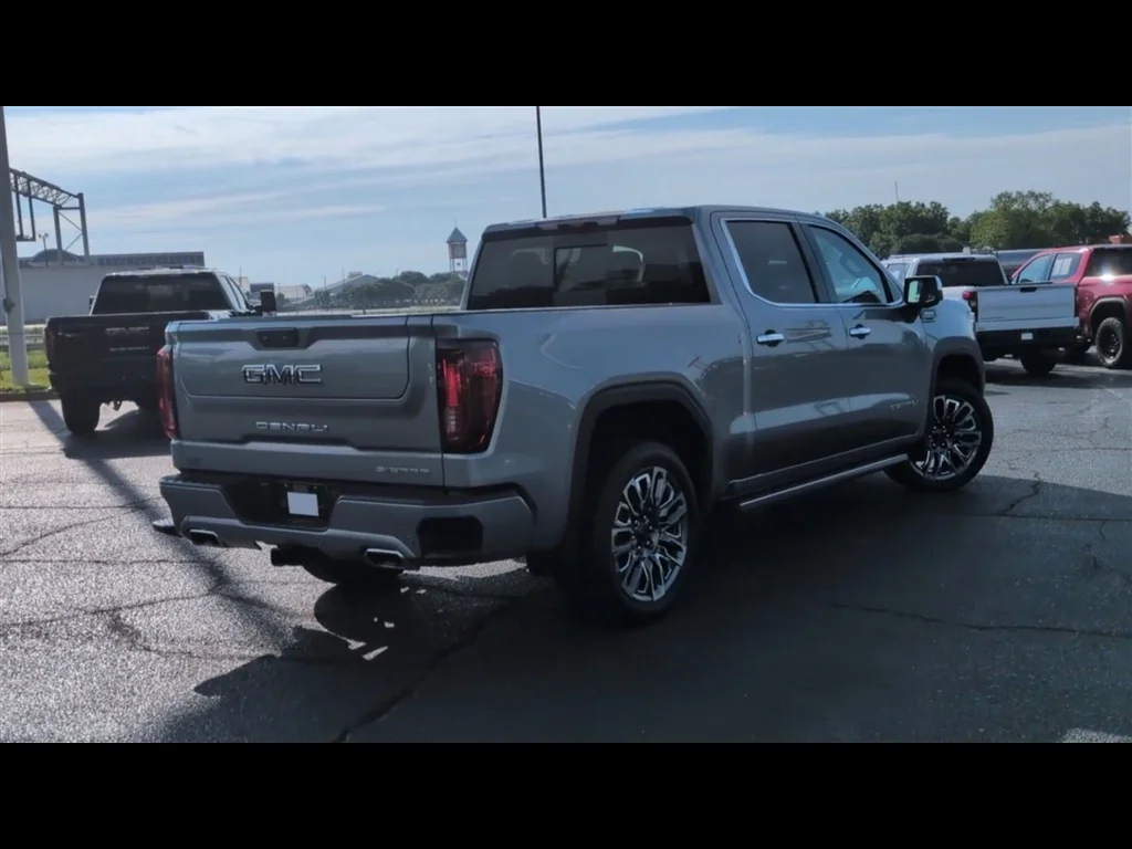 Used 2026 Sterling Metallic GMC Denali Ultimate image 8