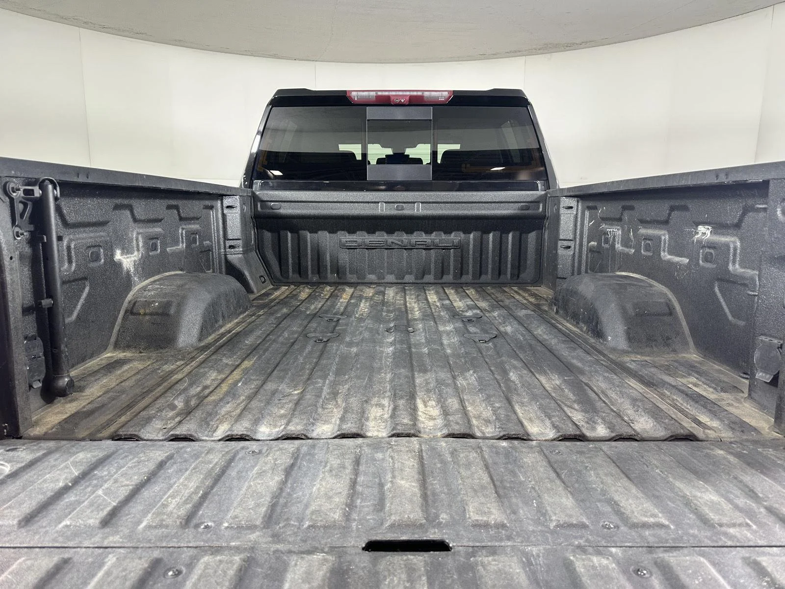 Used 2023 Ebony Twilight Metallic GMC Denali image 16