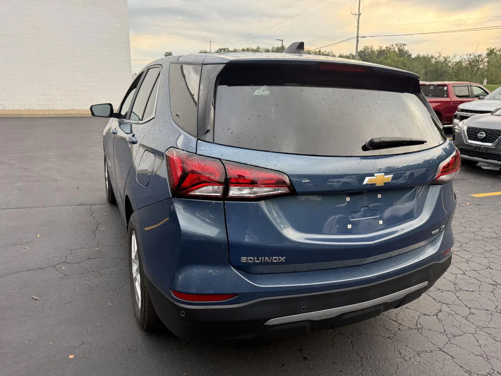 Used 2024 Lakeshore Blue Metallic Chevrolet LT image 5