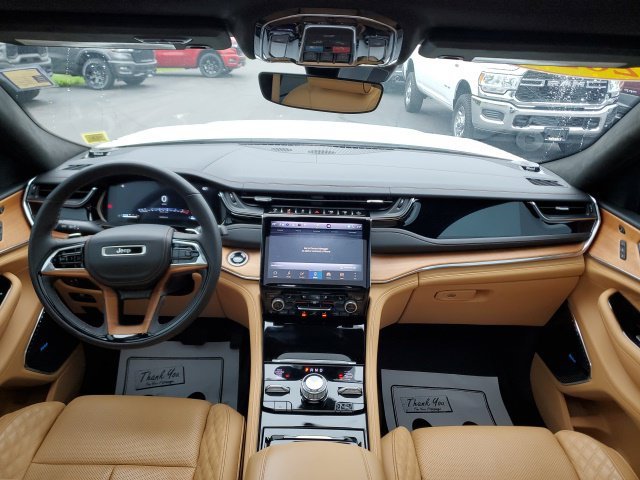 Used 2024 White Jeep Summit Reserve image 17