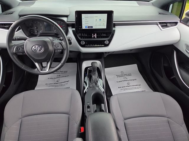 Used 2024 White Toyota SE image 9